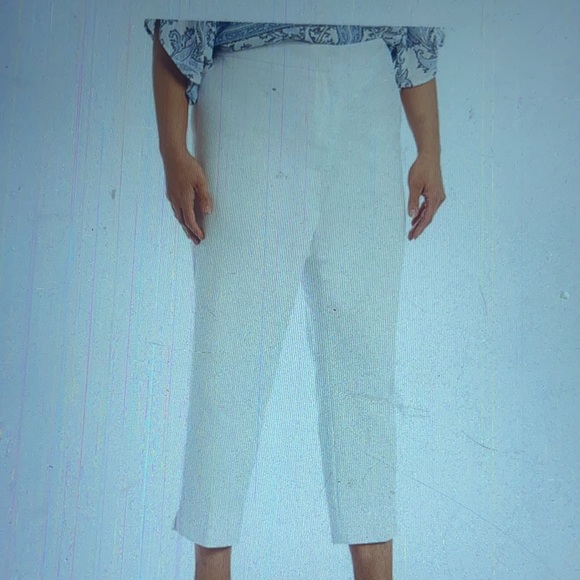 MICHAEL KORS PLUS SIZE EOVEN CAPRI PANTS - Picture 2 of 6